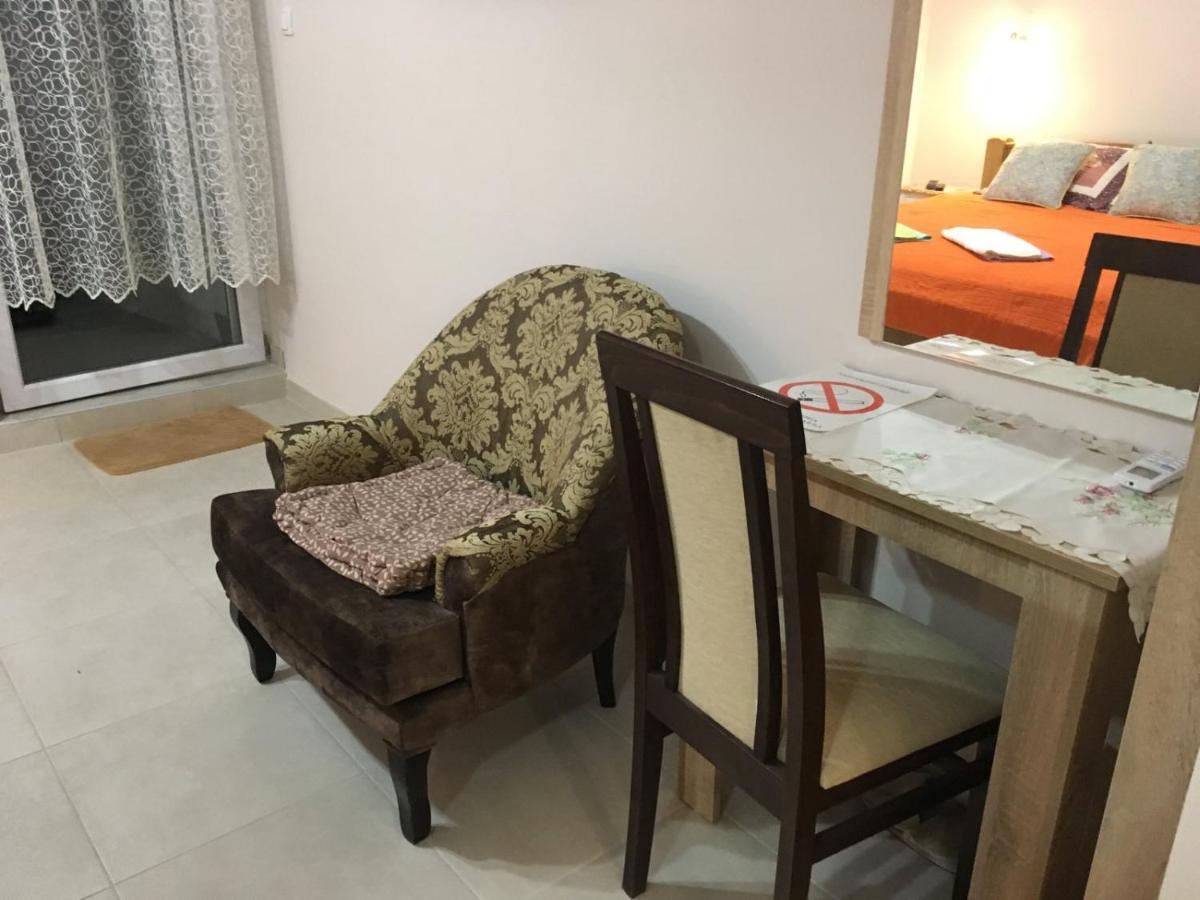 Apartment Vistanova เวิร์ดนิค ภายนอก รูปภาพ